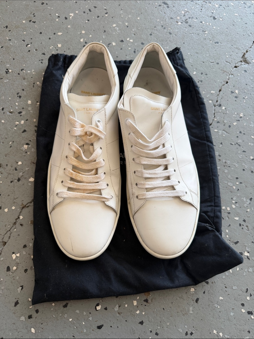 Saint Laurent Off-White Leather Low-Top Sneakers
